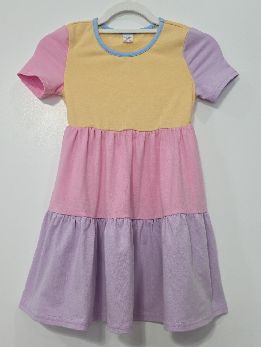Girl's Comfortable Size 5Y SHEIN Four-Color Block Style Short Sleeve Dress T18